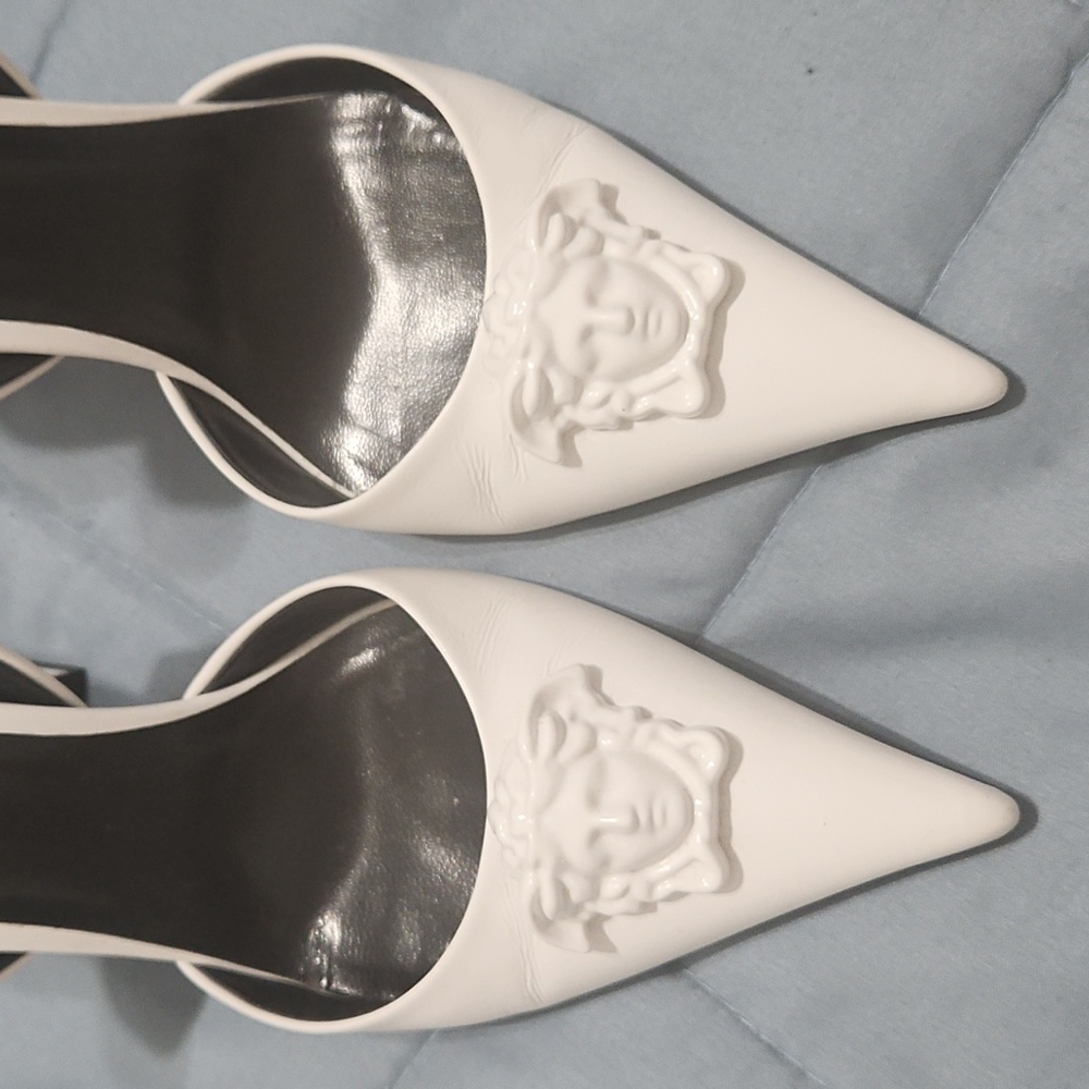 Versace High Heels - Picture 9 of 10